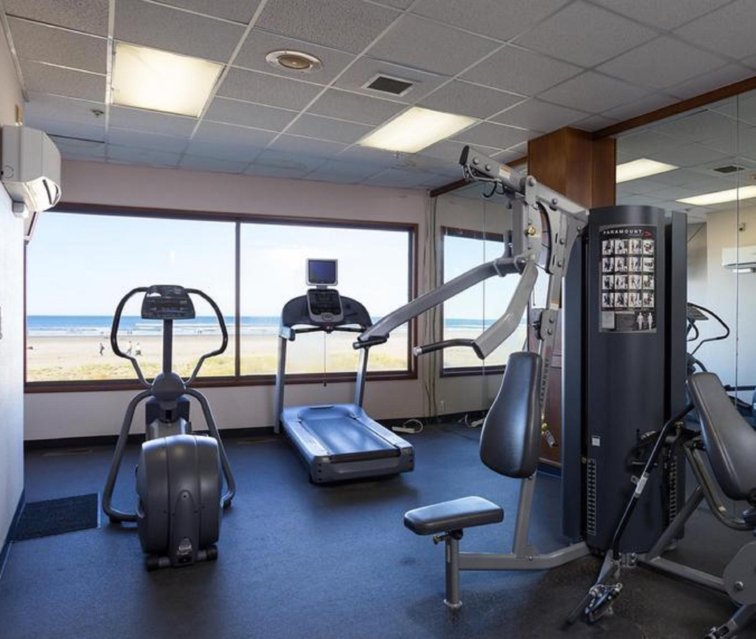 Promenade Inn & Suites Oceanfront Seaside Buitenkant foto