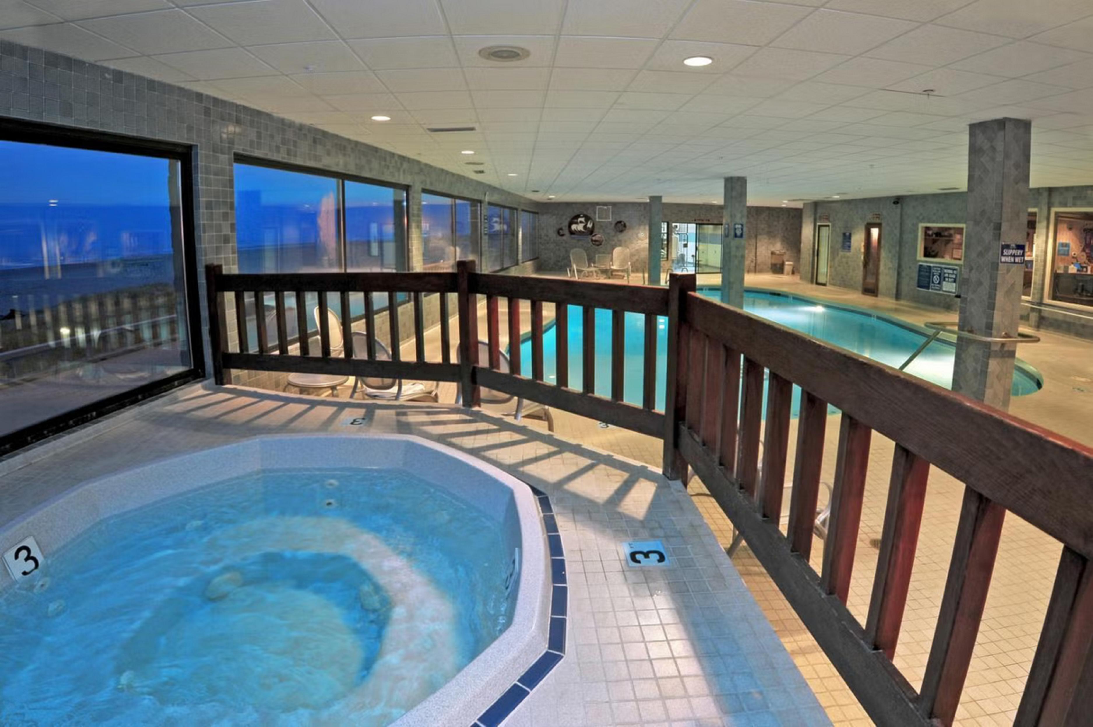 Promenade Inn & Suites Oceanfront Seaside Buitenkant foto