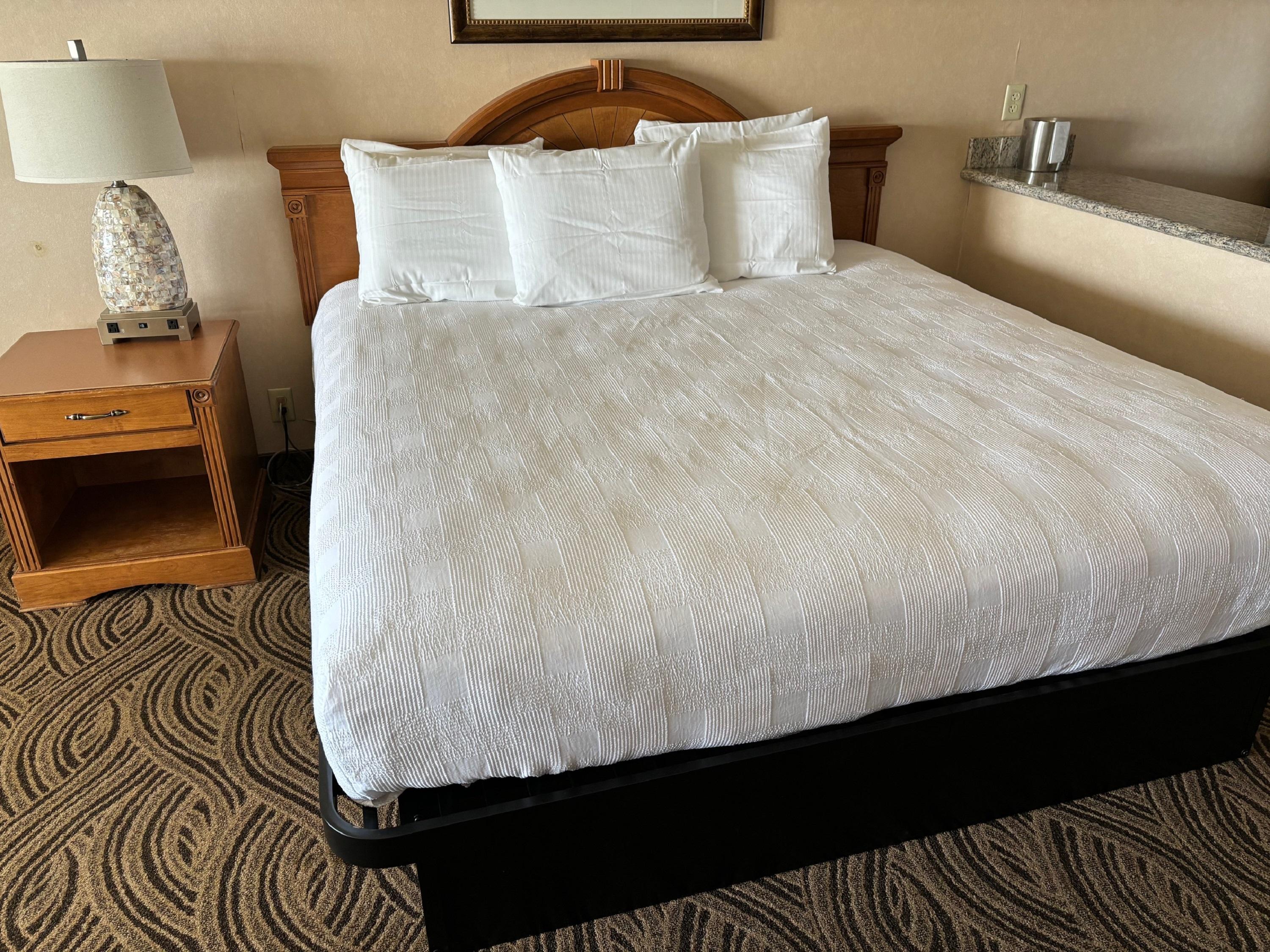 Promenade Inn & Suites Oceanfront Seaside Buitenkant foto