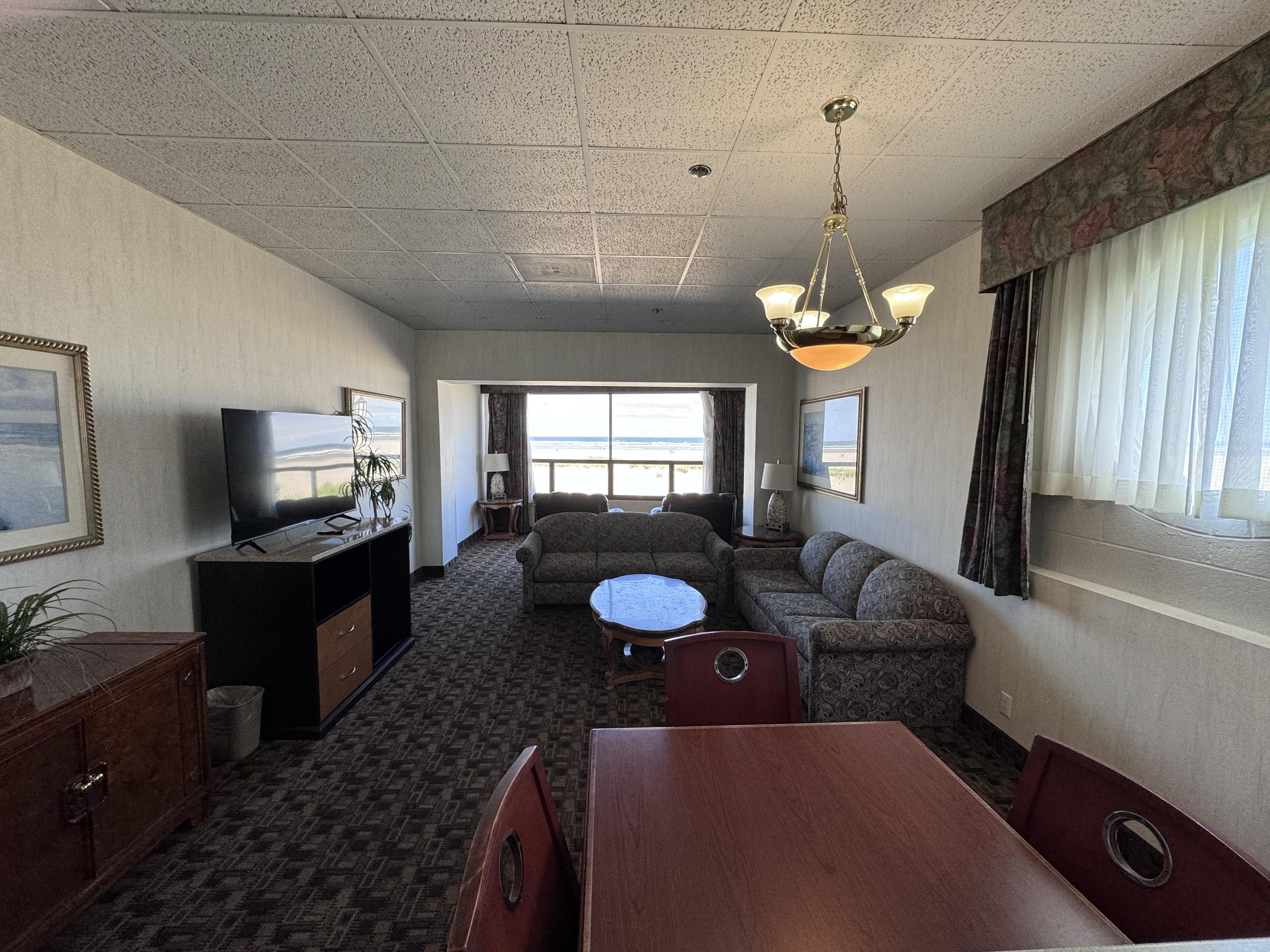 Promenade Inn & Suites Oceanfront Seaside Buitenkant foto