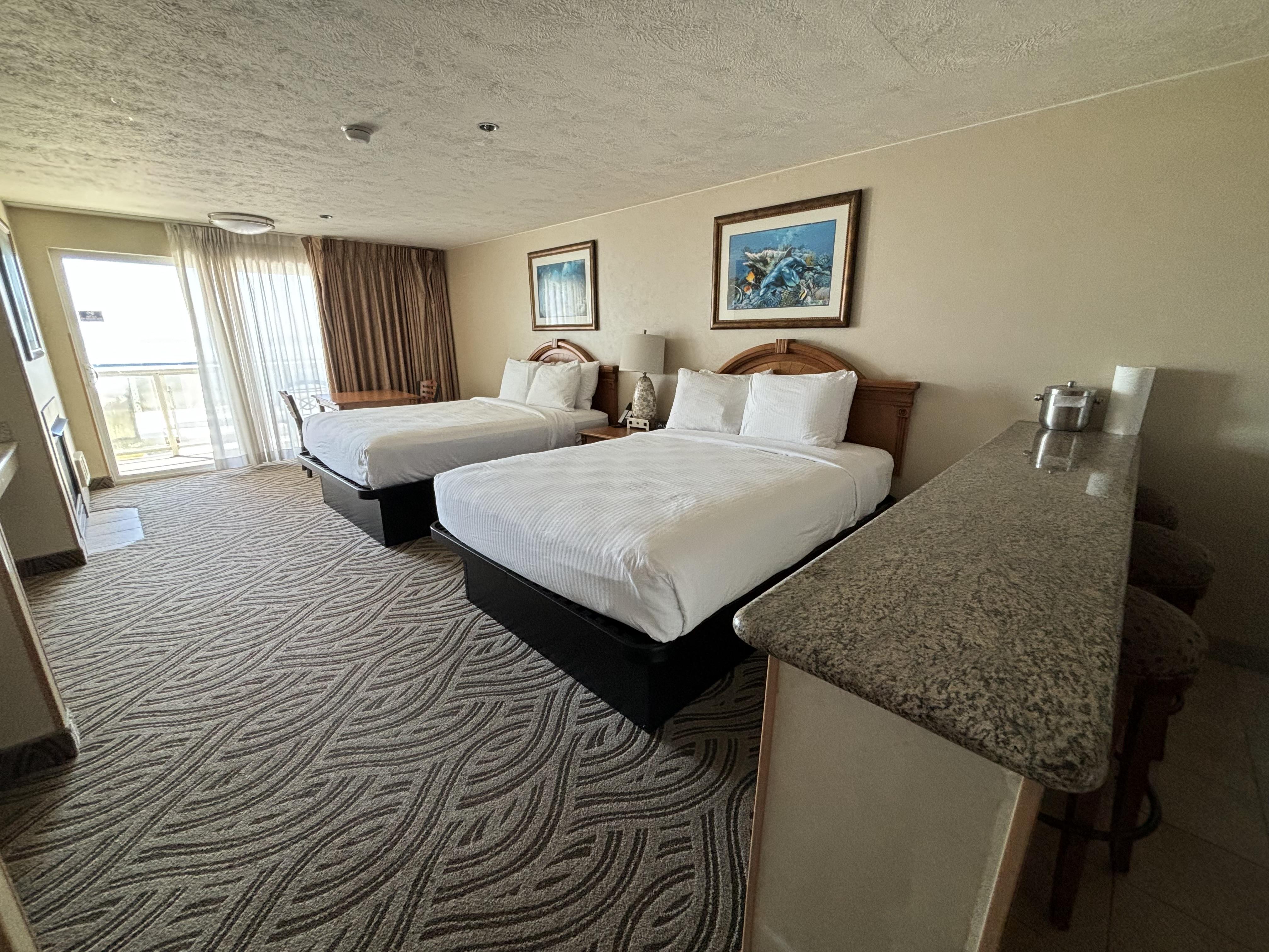 Promenade Inn & Suites Oceanfront Seaside Buitenkant foto