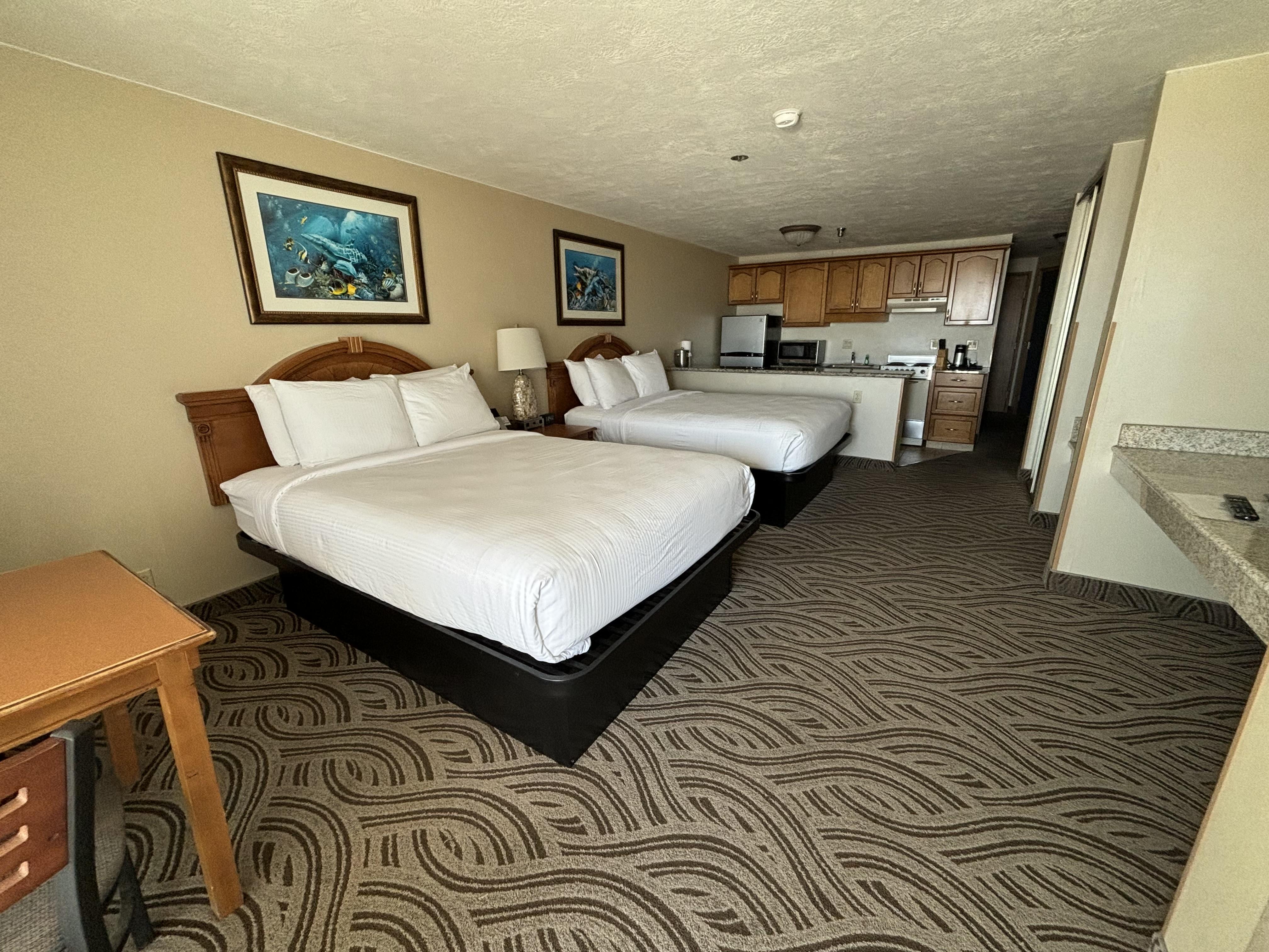 Promenade Inn & Suites Oceanfront Seaside Buitenkant foto
